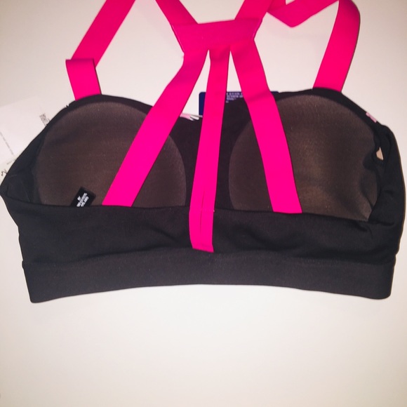 Victoria’s Secret sports bra - Picture 2 of 2